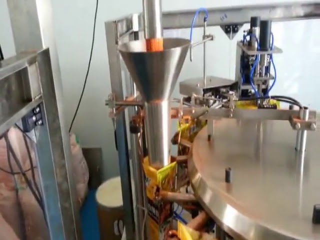 Automatic Premade Pouch Baliaci stroj pre korenie prášku